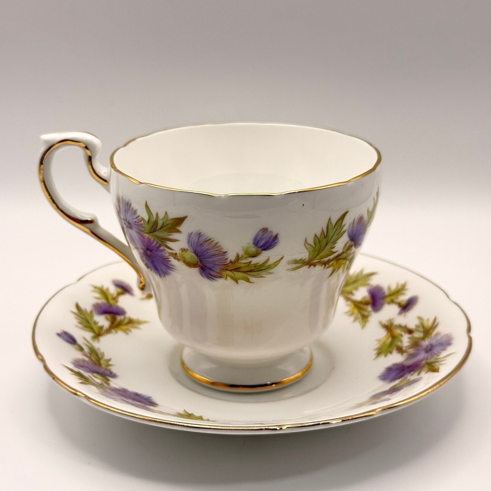 Vintage 1950s Paragon Highland Queen Thistle Teacup & Saucer Set - Picture 2 of 6